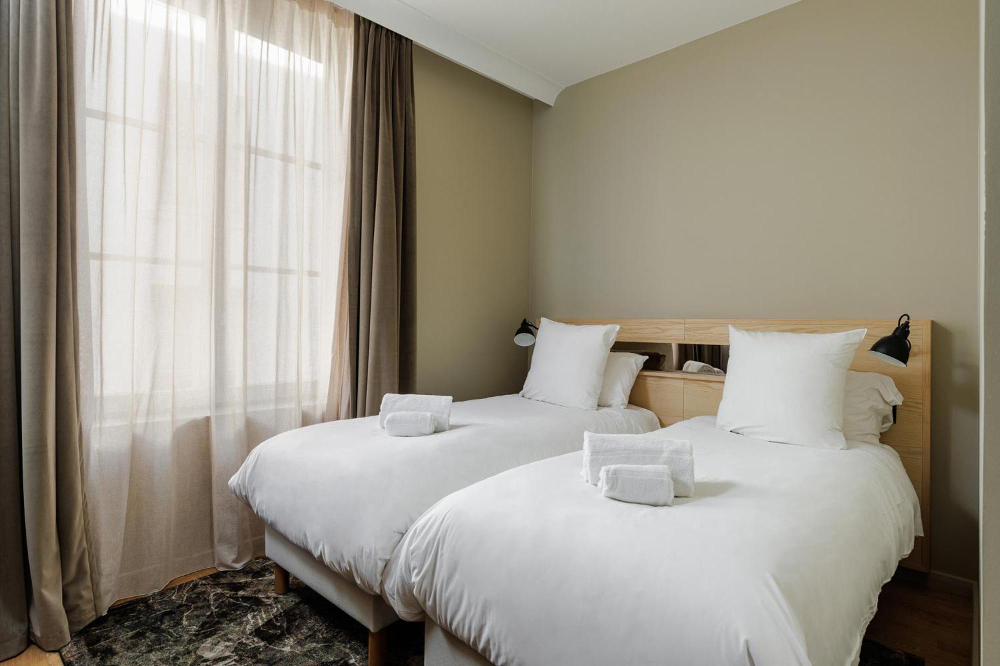 Hotel Des Sept - Entree Autonome, Reception En Ligne - Encore Mieux Orleans Luaran gambar
